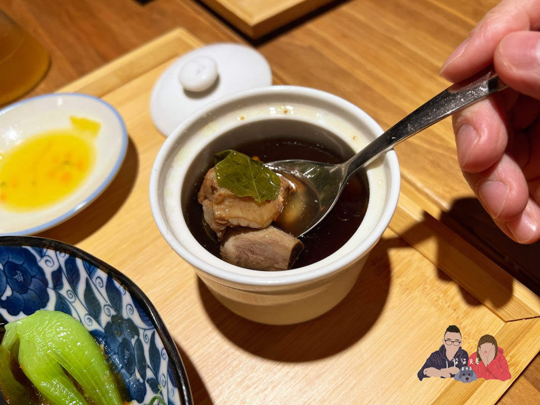 稻舍食館誠品信義店》台菜定食套餐,大推金沙蝦球客飯,鹹蛋黃醬好吃、蝦球還很大尾! - 第26張圖 稻舍食館誠品信義店》台菜定食套餐,大推金沙蝦球客飯,鹹蛋黃醬好吃、蝦球還很大尾!