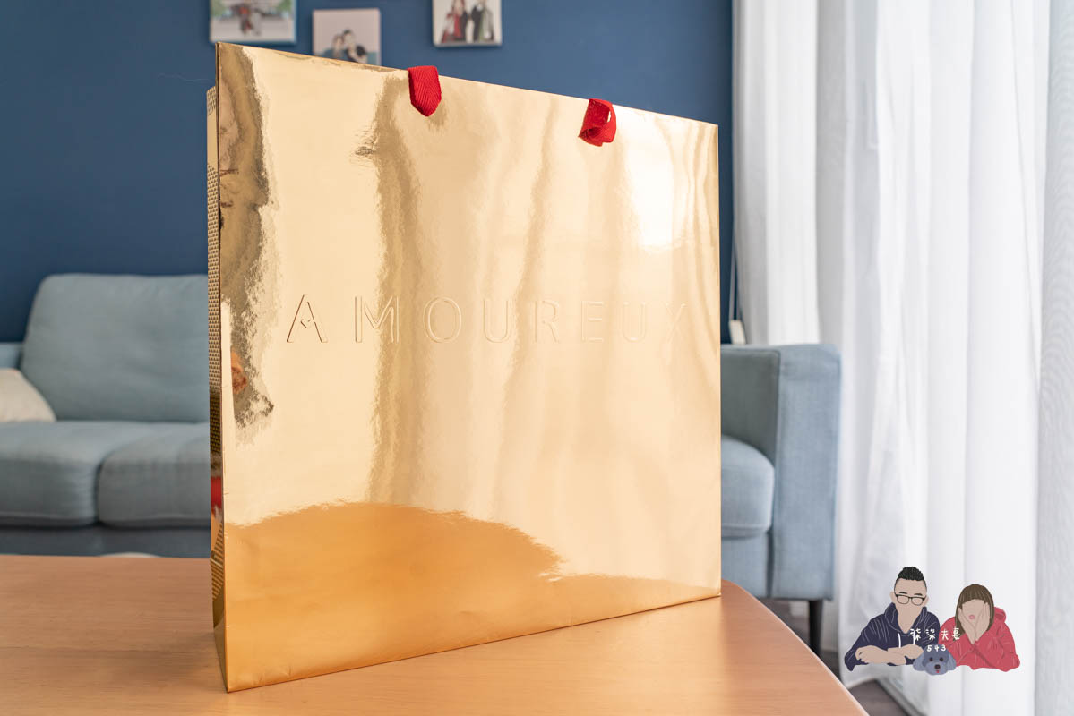 AMOUREUX暖法菓子》高質感台中喜餅品牌2023全新盒型，閃爆眼球的閃閃金！