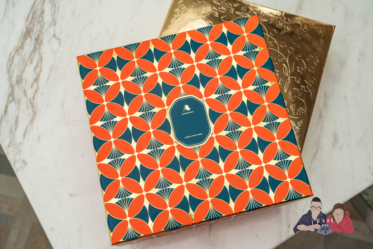 AMOUREUX暖法菓子》高質感台中喜餅品牌2023全新盒型，閃爆眼球的閃閃金！