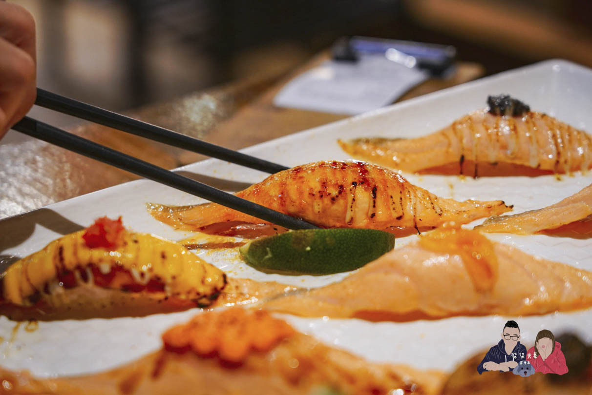 耕壽司花蓮總店》在地超人氣巨無霸鮭魚壽司名店,20貫炙燒大集合吃起來! - 第22張圖 耕壽司花蓮總店-21