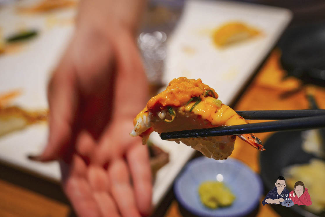 耕壽司花蓮總店》在地超人氣巨無霸鮭魚壽司名店,20貫炙燒大集合吃起來! - 第24張圖 耕壽司花蓮總店-27