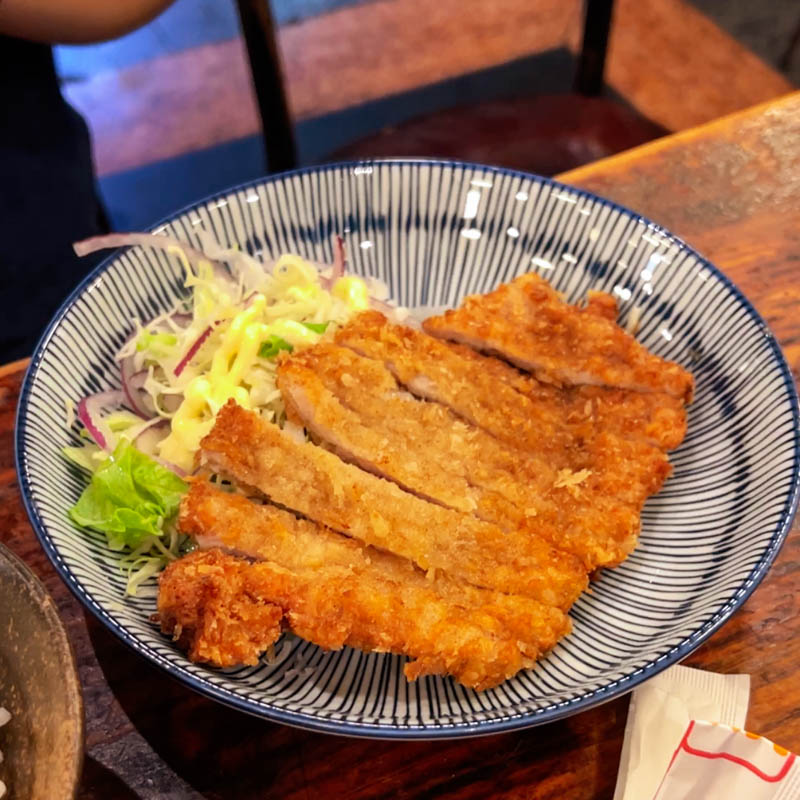 肥前屋》台北最有名的鰻魚飯,主打的就是平價便宜,好不好吃反倒是其次。 - 第19張圖 肥前屋》台北最有名的鰻魚飯,主打的就是平價便宜,好不好吃反倒是其次。