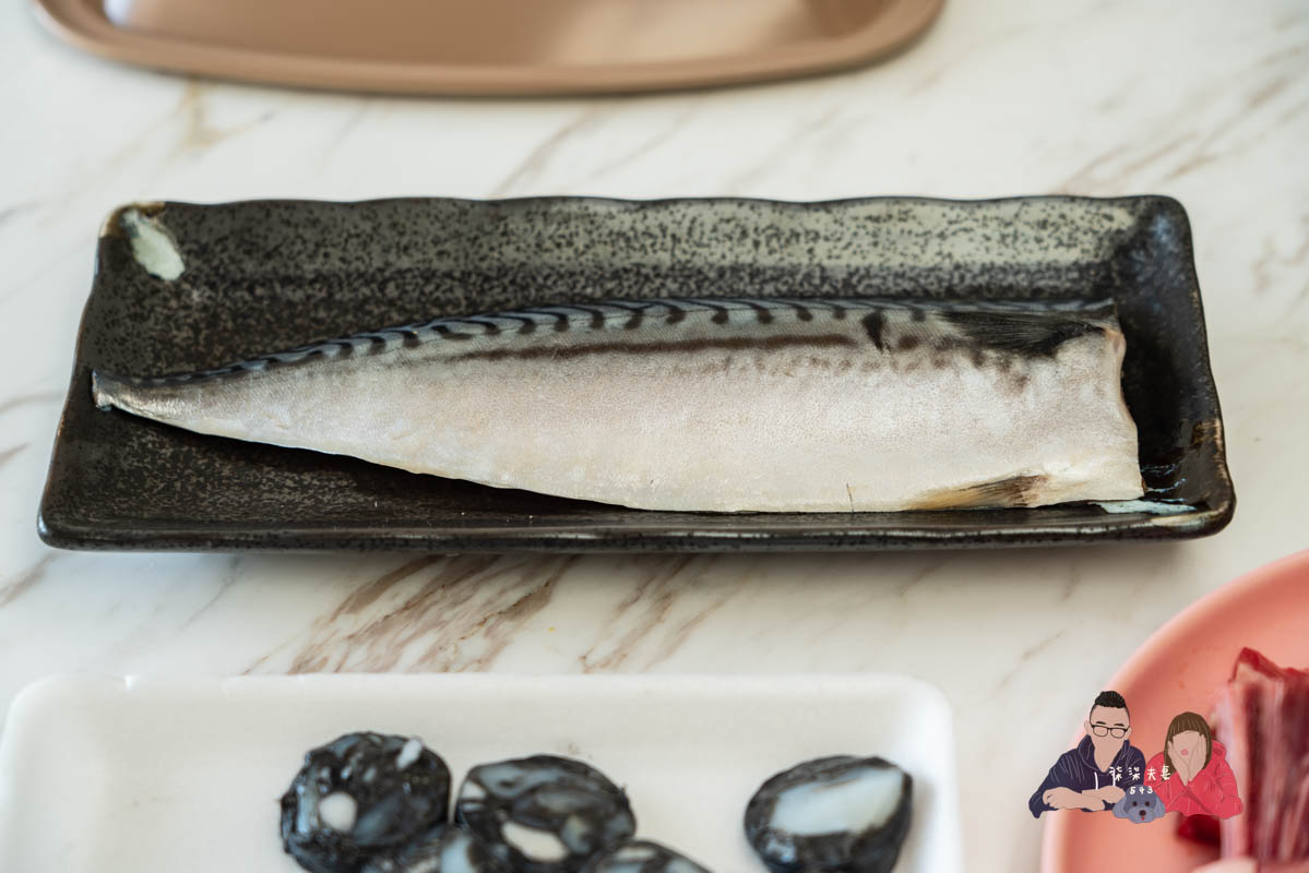 胡同燒肉宅配燒烤組開箱》不到兩千元，中秋烤肉直接把胡同搬回家裡吃！