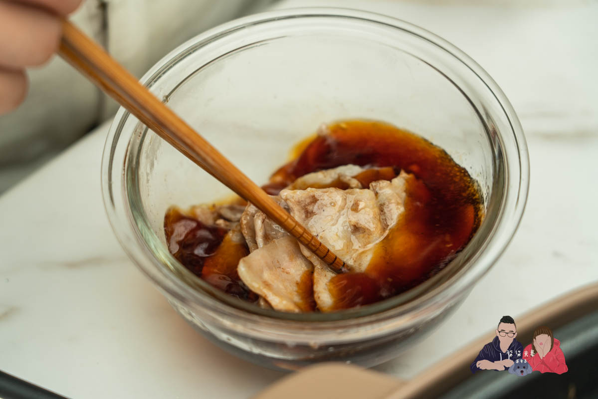 胡同燒肉宅配燒烤組開箱》不到兩千元，中秋烤肉直接把胡同搬回家裡吃！