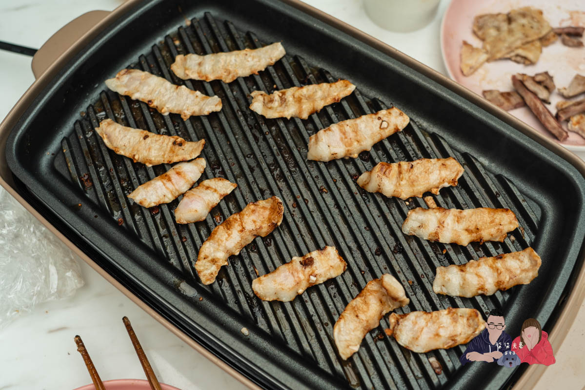 胡同燒肉宅配燒烤組開箱》不到兩千元，中秋烤肉直接把胡同搬回家裡吃！