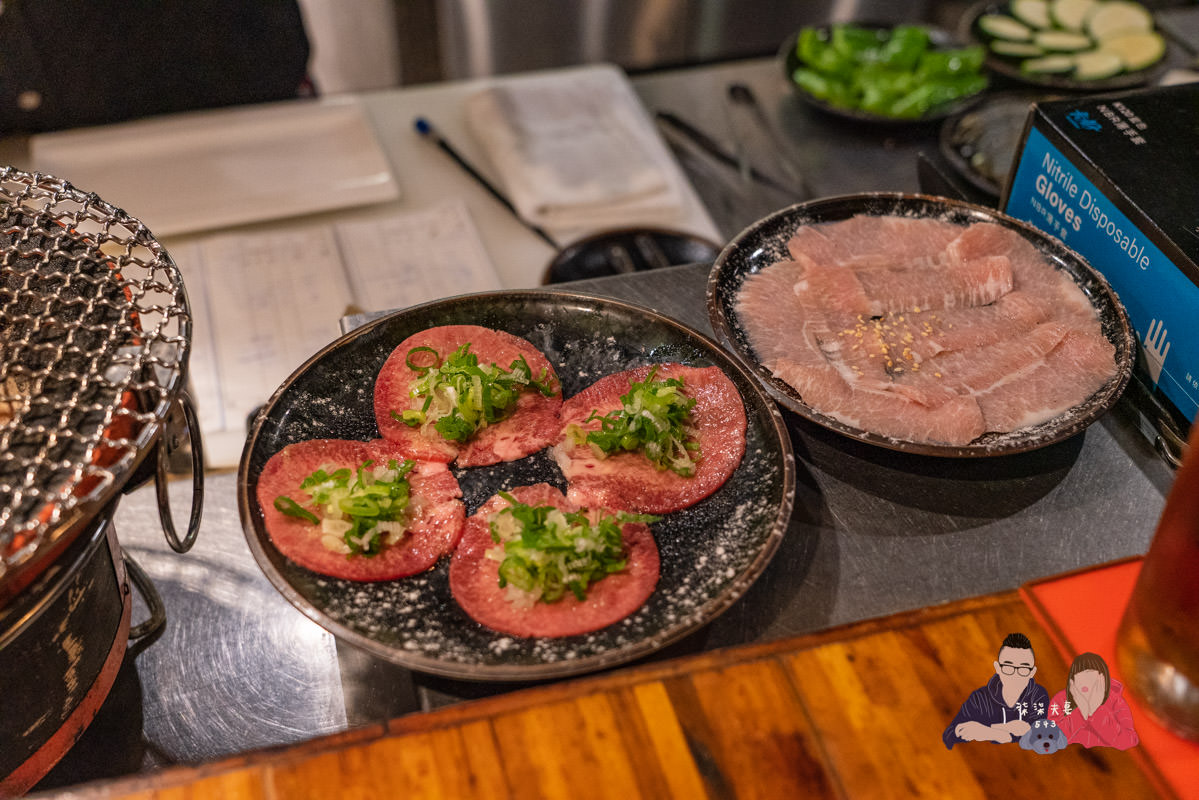 胡同燒肉》我以為價位很高,但想不到價格很平實欸,也是有很多兩三百上下的肉盤! - 第16張圖 胡同燒肉》我以為價位很高,但想不到價格很平實欸,也是有很多兩三百上下的肉盤!