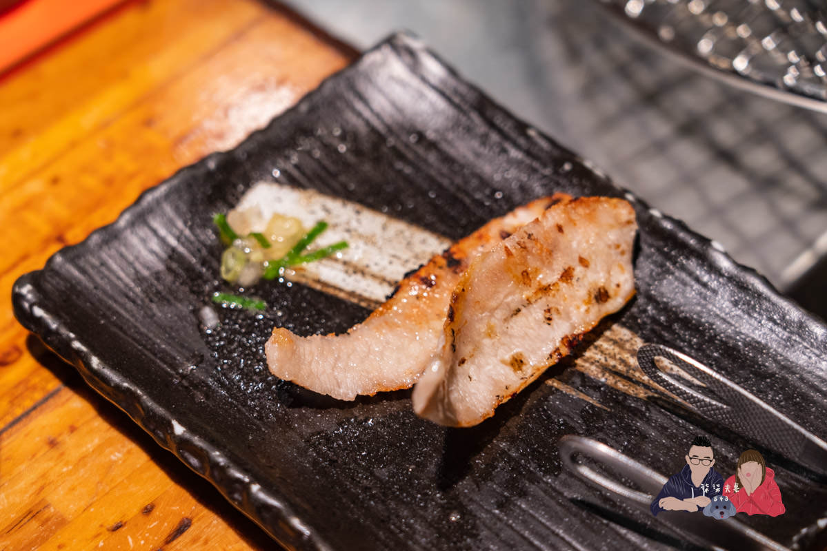 胡同燒肉》我以為價位很高,但想不到價格很平實欸,也是有很多兩三百上下的肉盤! - 第26張圖 胡同燒肉》我以為價位很高,但想不到價格很平實欸,也是有很多兩三百上下的肉盤!