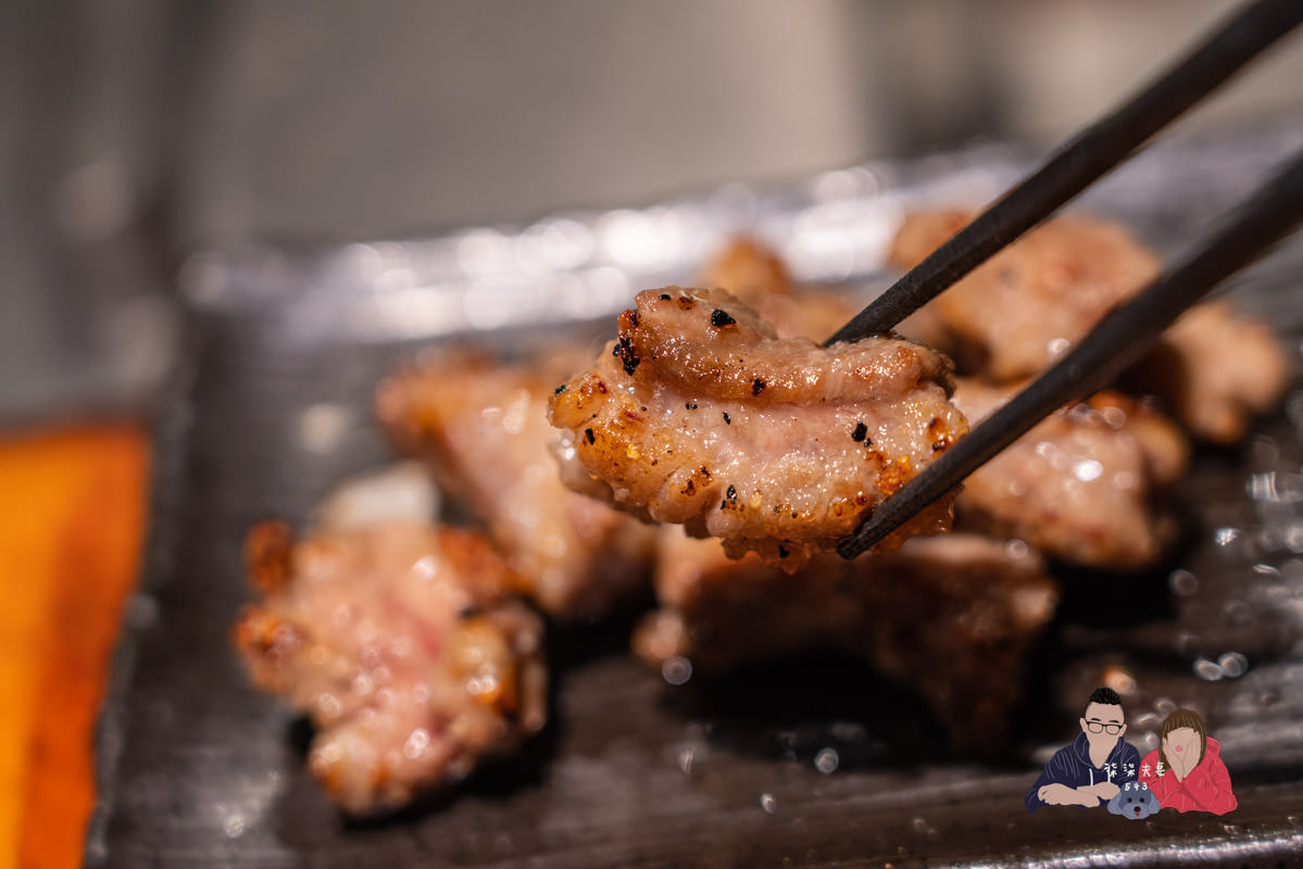 胡同燒肉》我以為價位很高,但想不到價格很平實欸,也是有很多兩三百上下的肉盤! - 第38張圖 胡同燒肉》我以為價位很高,但想不到價格很平實欸,也是有很多兩三百上下的肉盤!