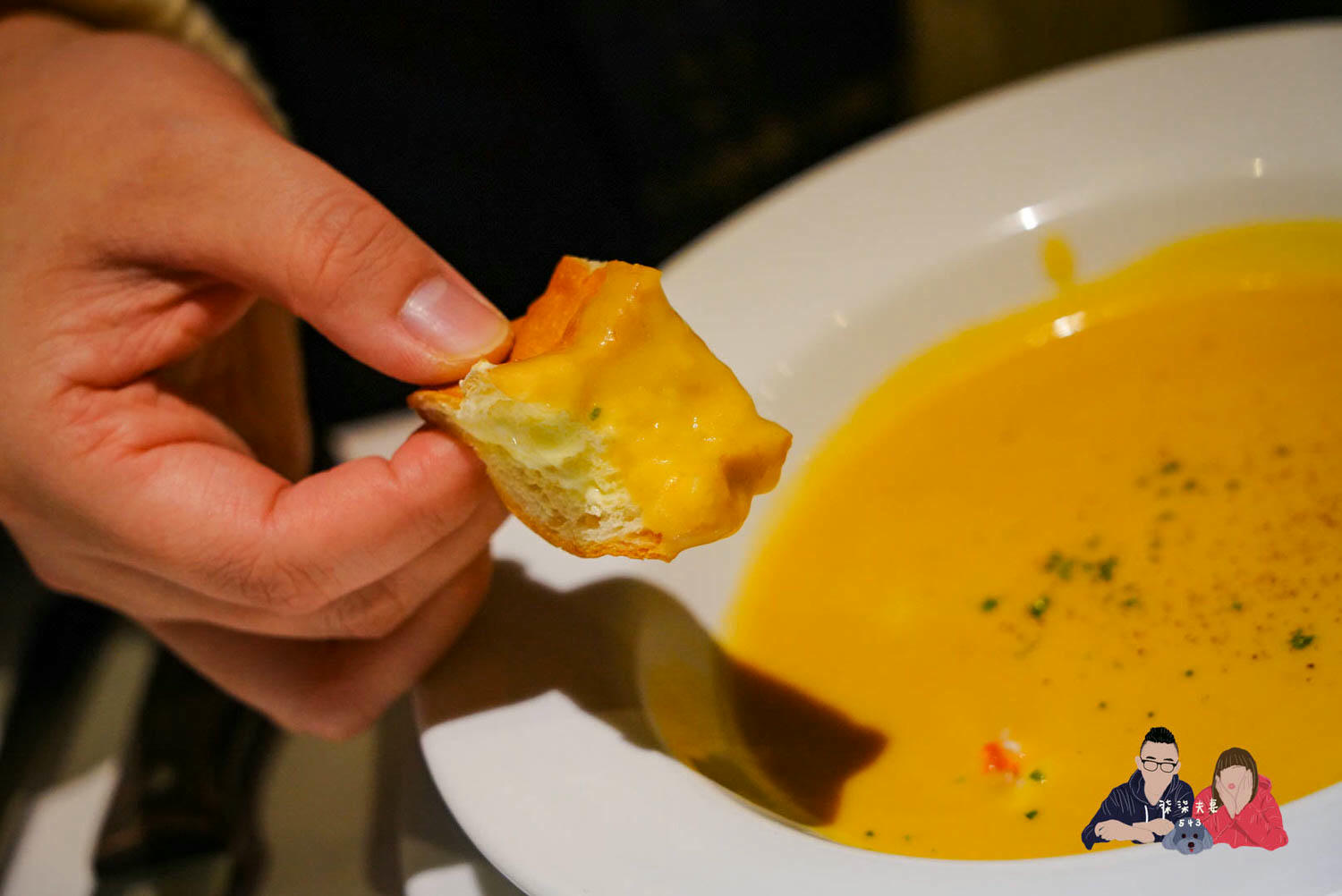 茹絲葵大直店》全球最大的頂級牛排餐廳,幾乎是台北高級牛排的代名詞! - 第23張圖 茹絲葵龍蝦湯 (2)