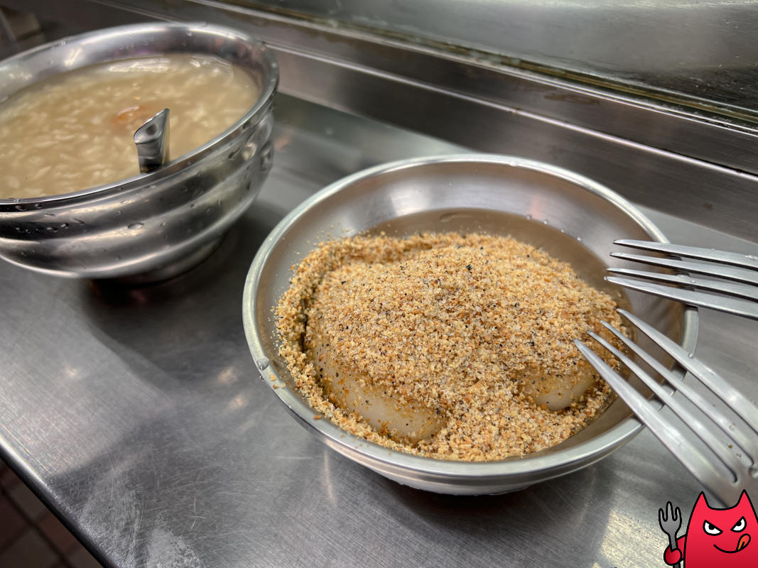 華西街夜市美食推薦》北港甜湯｜絕對必吃，超好吃的燒麻糬跟米糕粥！