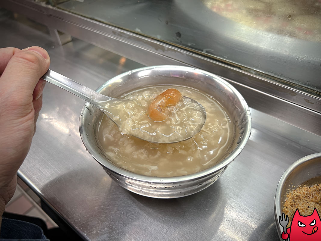 華西街夜市美食推薦》北港甜湯｜絕對必吃，超好吃的燒麻糬跟米糕粥！