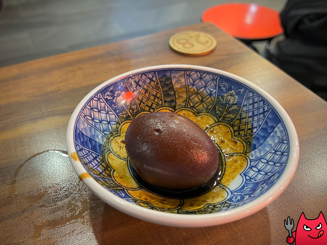 華西街夜市美食推薦》小王煮瓜｜必比登狂推的黑金滷肉飯，瓜仔肉湯一定要點！