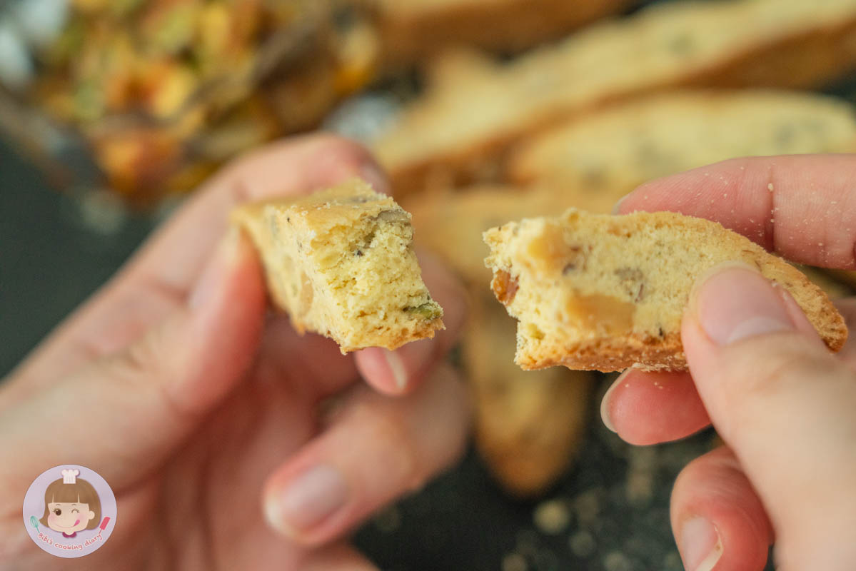 樸實工作室萬用醬推薦》兩款家常鹹醬也能做出不同變化！馬告堅果油醬、 麻油薑黃拌醬