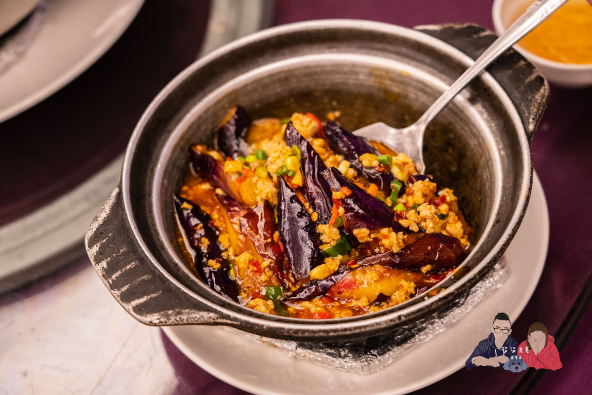 蘇杭餐廳吃到飽濟南店》台北米其林餐盤推薦的江浙菜館，趁著吃到飽活動來嚐鮮～