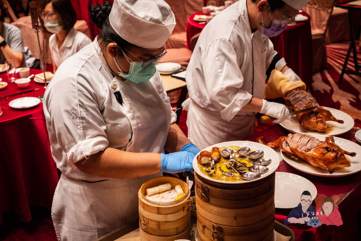 蘭城晶英烤鴨》紅樓中餐廳沒預約別想吃，號稱烤鴨控必訪的名單之一，真的有這麼厲害嗎？