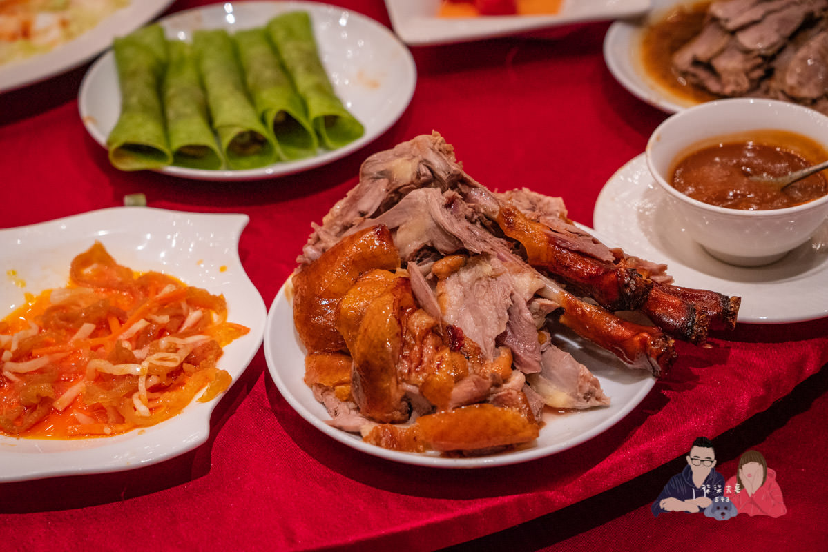 蘭城晶英烤鴨》紅樓中餐廳沒預約別想吃，號稱烤鴨控必訪的名單之一，真的有這麼厲害嗎？