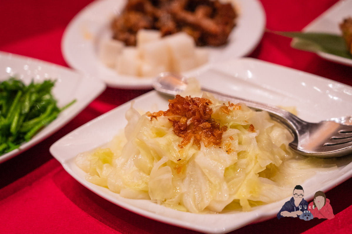 蘭城晶英烤鴨》紅樓中餐廳沒預約別想吃，號稱烤鴨控必訪的名單之一，真的有這麼厲害嗎？