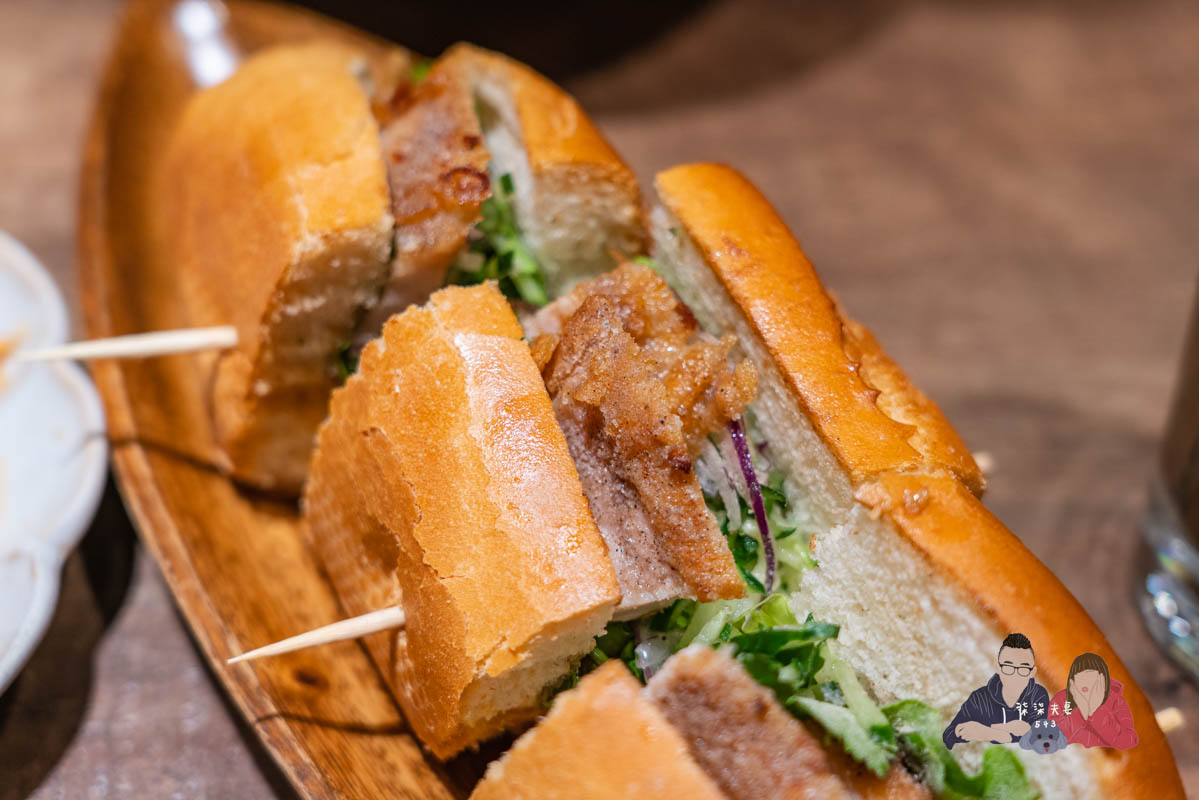 越亮Only Pho You南港citylink店》推薦點火鍋,其他餐點料是不少,但要自己再調味。 - 第22張圖 越亮 Only Pho You南港citylink店-23