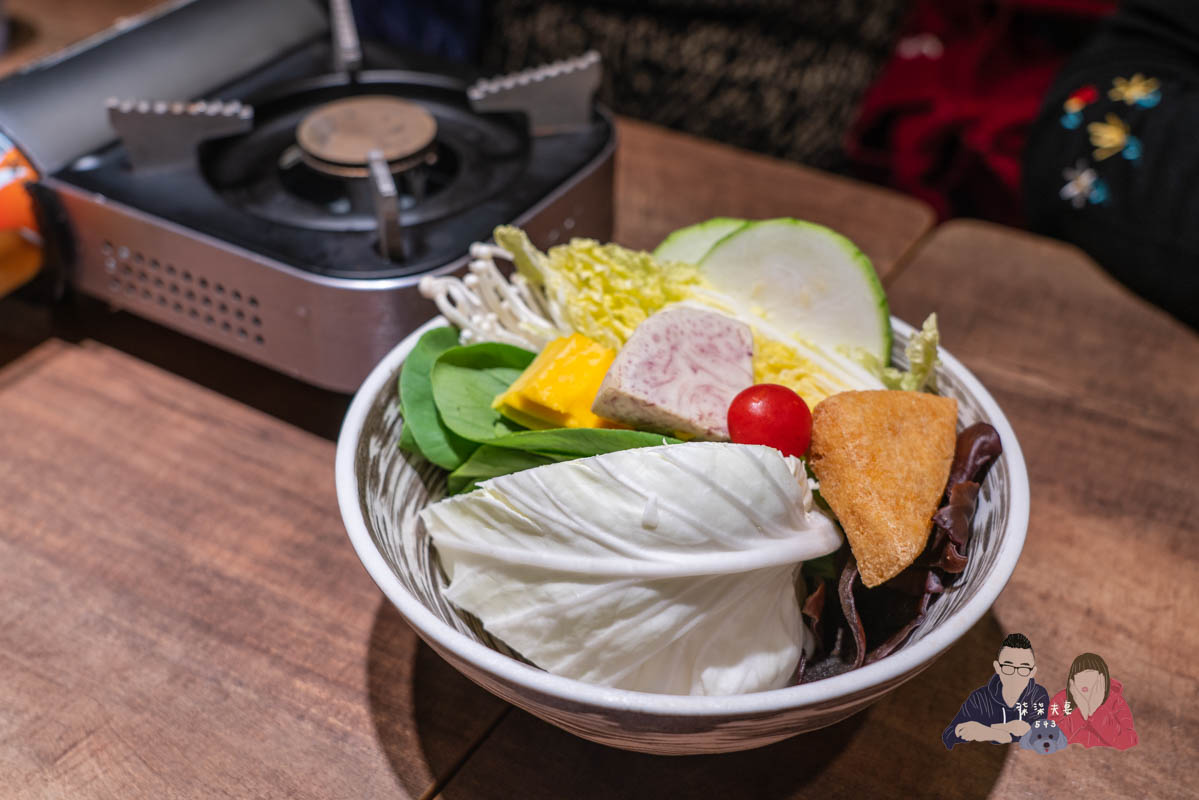 越亮Only Pho You南港citylink店》推薦點火鍋,其他餐點料是不少,但要自己再調味。 - 第11張圖 越亮 Only Pho You南港citylink店-4