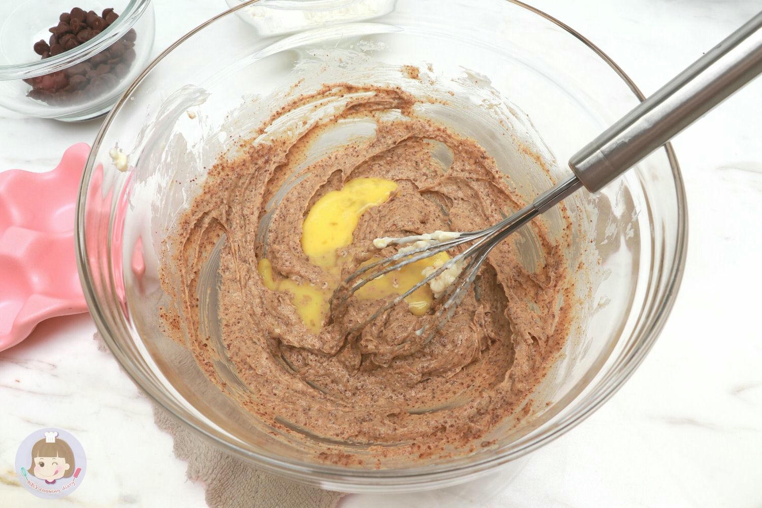 美式軟餅乾食譜》軟餅乾食譜可以搭配巧克力豆、棉花糖、OREO、Lotus、M&M’s.都很適合喔！