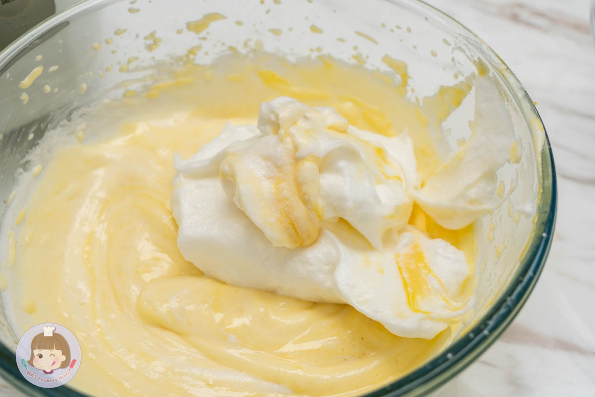 2022電子鍋推薦》東芝Toshiba 4mm極厚鍛造球釜6人份電子鍋｜煮蛋功能超方便！更強的是居然還能做蛋糕跟麵包？！