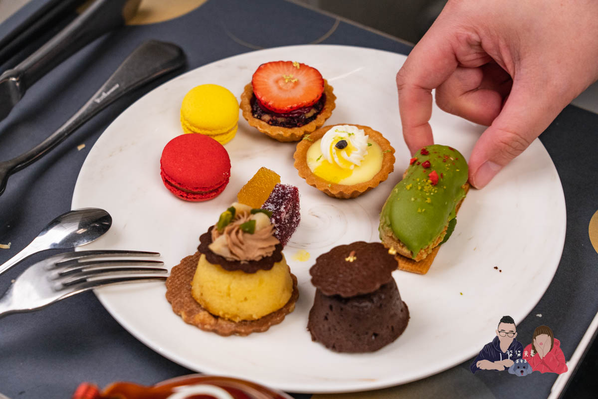 饗饗假日晚餐》超難訂位，用餐環境絕佳，台北吃到飽餐廳天花板之一！