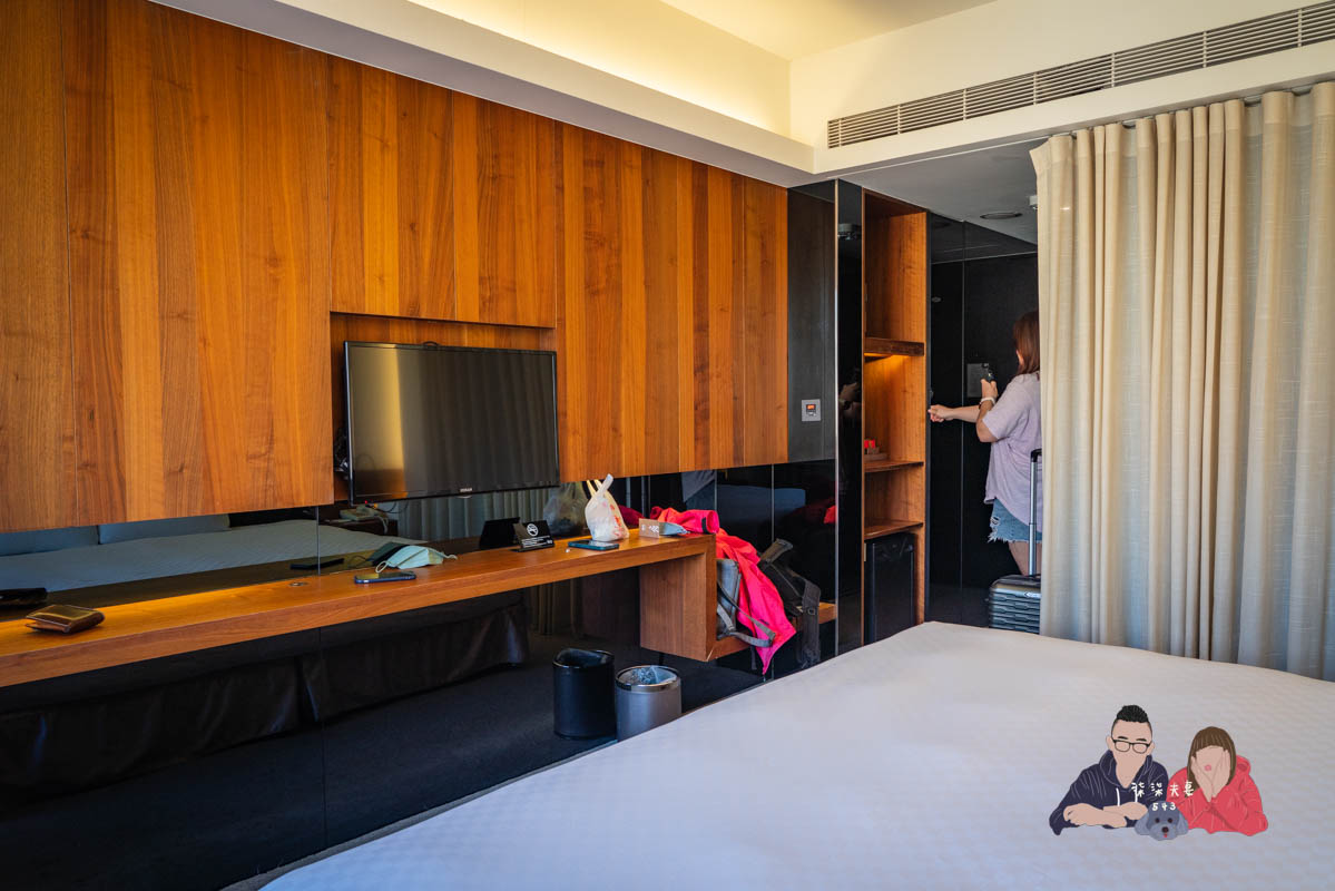 WO Hotel窩飯店》高雄平價住宿|交通尚屬方便的便宜商旅,飯店旁有超大顆的水晶球,很夢幻~ - 第12張圖 WO Hotel窩飯店》高雄平價住宿|交通尚屬方便的便宜商旅,飯店旁有超大顆的水晶球,很夢幻~