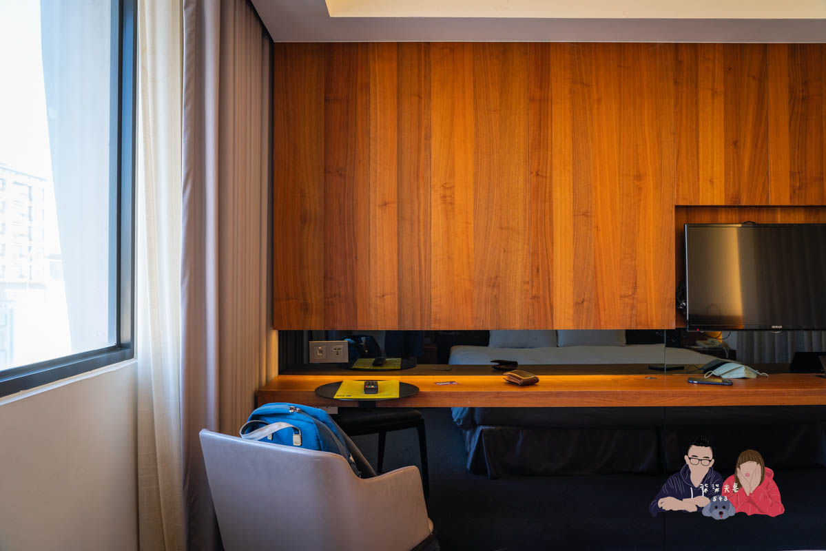 WO Hotel窩飯店》高雄平價住宿|交通尚屬方便的便宜商旅,飯店旁有超大顆的水晶球,很夢幻~ - 第13張圖 WO Hotel窩飯店》高雄平價住宿|交通尚屬方便的便宜商旅,飯店旁有超大顆的水晶球,很夢幻~