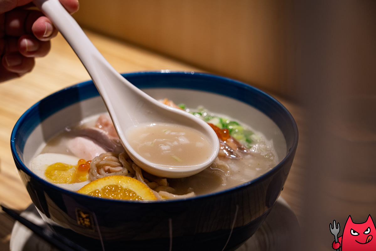 台中拉麵推薦》鮭の大助｜特濃鮭白湯加飯真的是有夠爽，獨樹一格的鮭白湯拉麵！