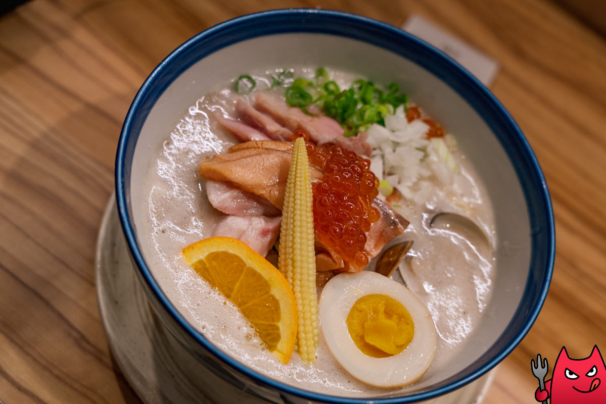 台中拉麵推薦》鮭の大助｜特濃鮭白湯加飯真的是有夠爽，獨樹一格的鮭白湯拉麵！