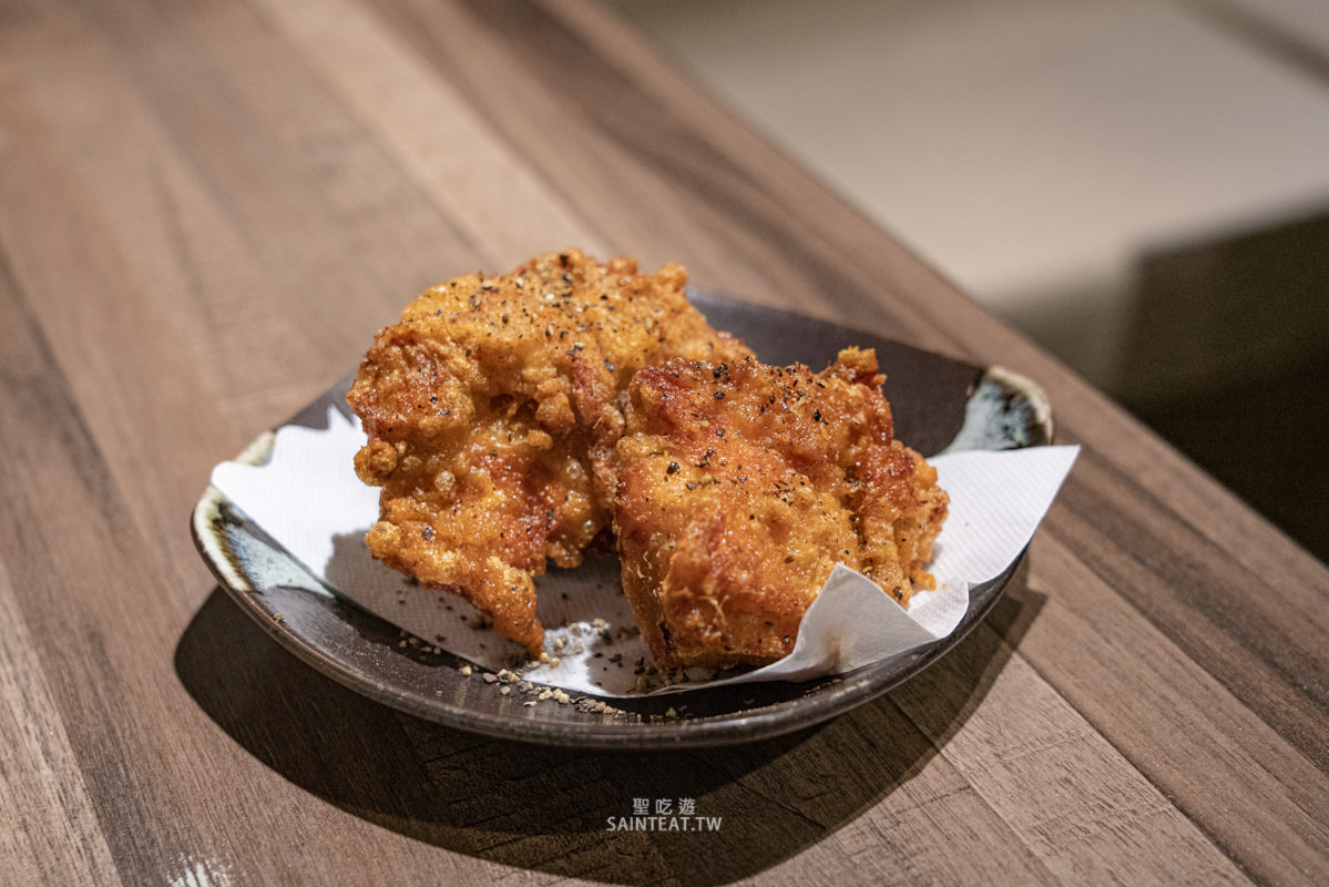 麵屋輝》台北拉麵推薦|炸雞完美,無懈可擊的好吃!但拉麵我覺得沒那麼出色。 - 第10張圖 麵屋輝》台北拉麵推薦|炸雞完美,無懈可擊的好吃!但拉麵我覺得沒那麼出色。