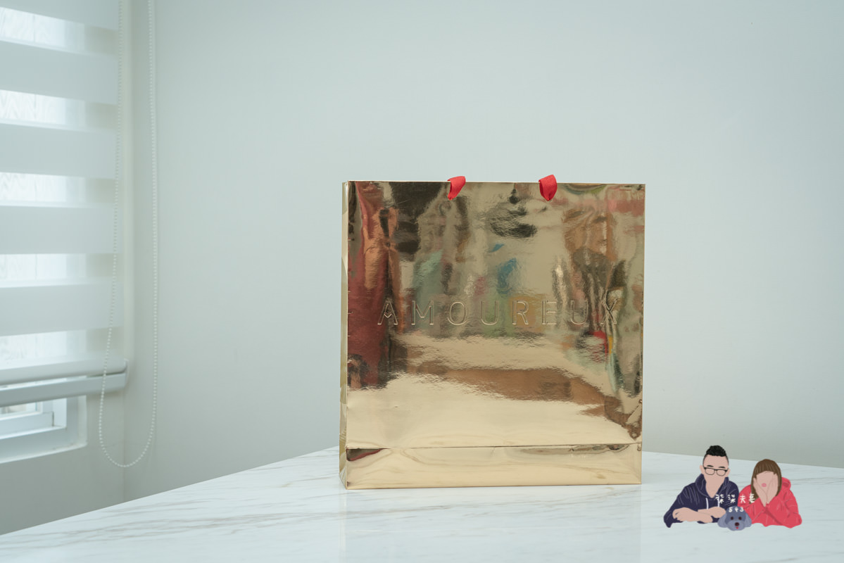 AMOUREUX暖法菓子》台中喜餅極度推薦！從外盒到餅乾，所有細節都做到極致的喜餅禮盒！