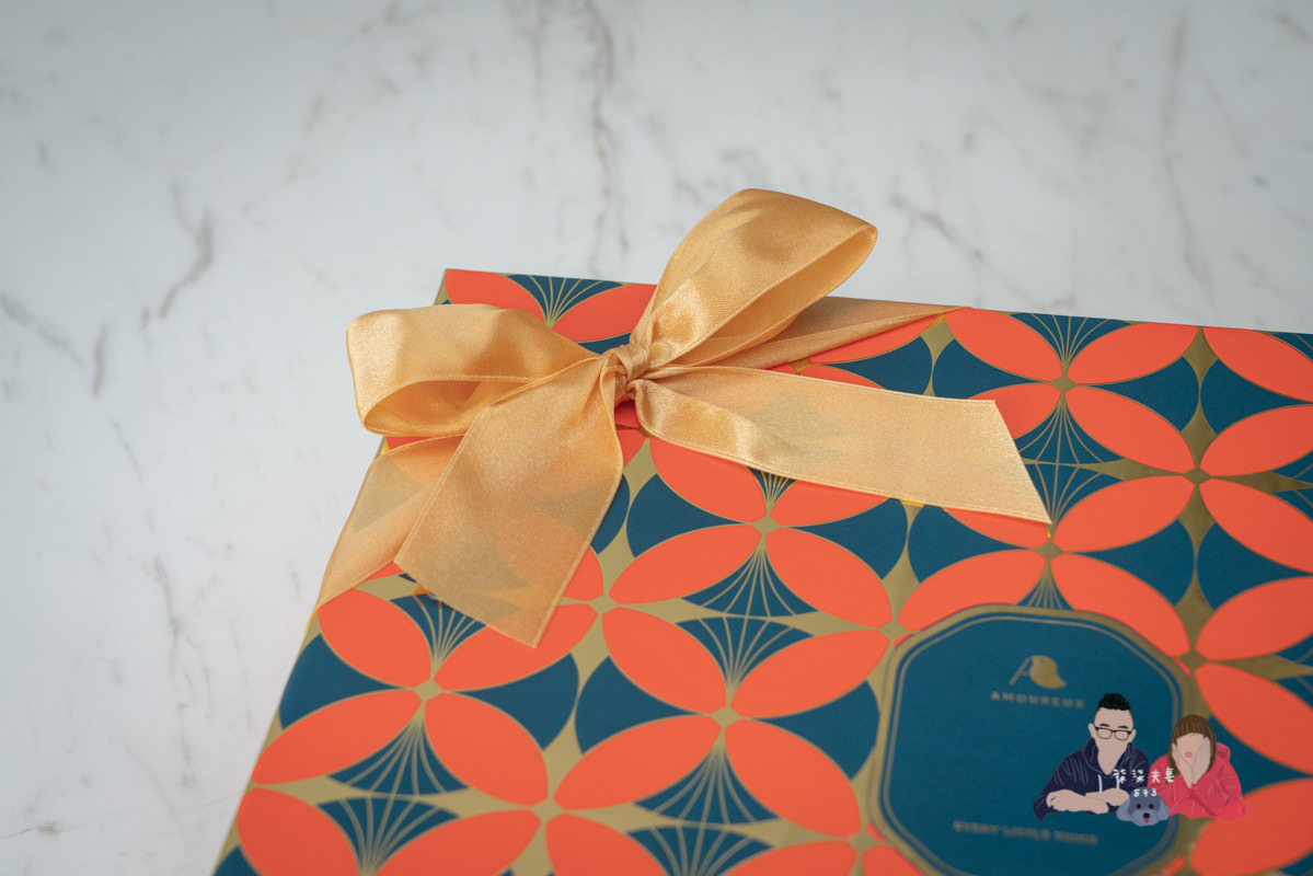 AMOUREUX暖法菓子》台中喜餅極度推薦！從外盒到餅乾，所有細節都做到極致的喜餅禮盒！