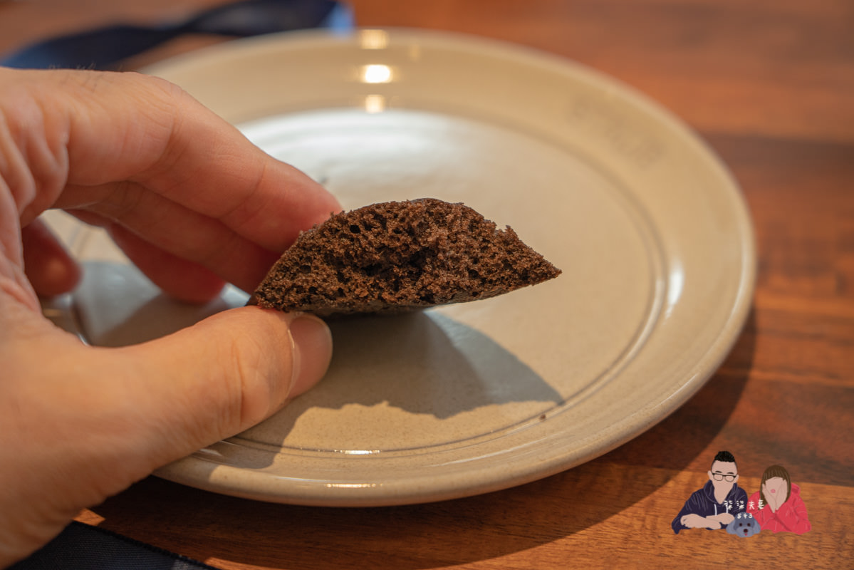 喜餅試吃》enchantée樂朗奇法式手工喜餅|精品質感的外盒,口味還不錯的喜餅。 - 第5張圖 喜餅試吃》enchantée樂朗奇法式手工喜餅|精品質感的外盒,口味還不錯的喜餅。