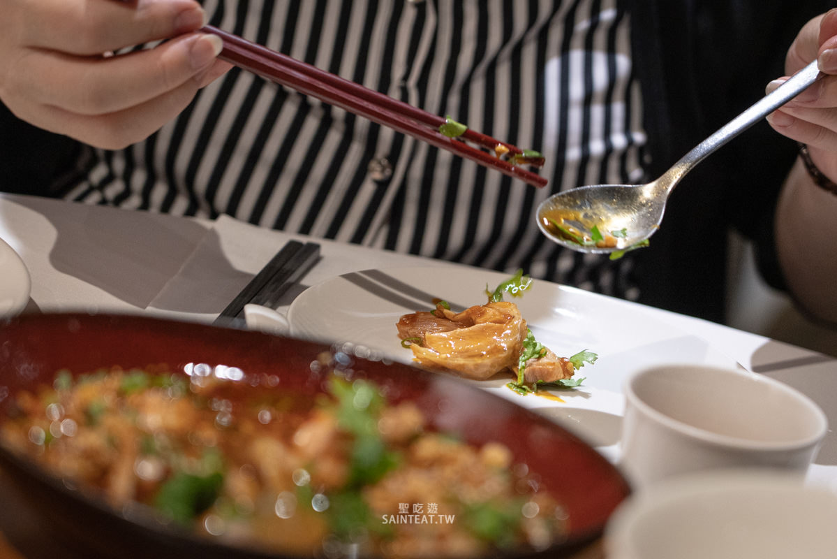 葉公館》不愧是台北首善之區的滬菜館,大氣好吃夠水準,我自己心目中中菜聚餐首選! - 第15張圖 葉公館》不愧是台北首善之區的滬菜館,大氣好吃夠水準,我自己心目中中菜聚餐首選!