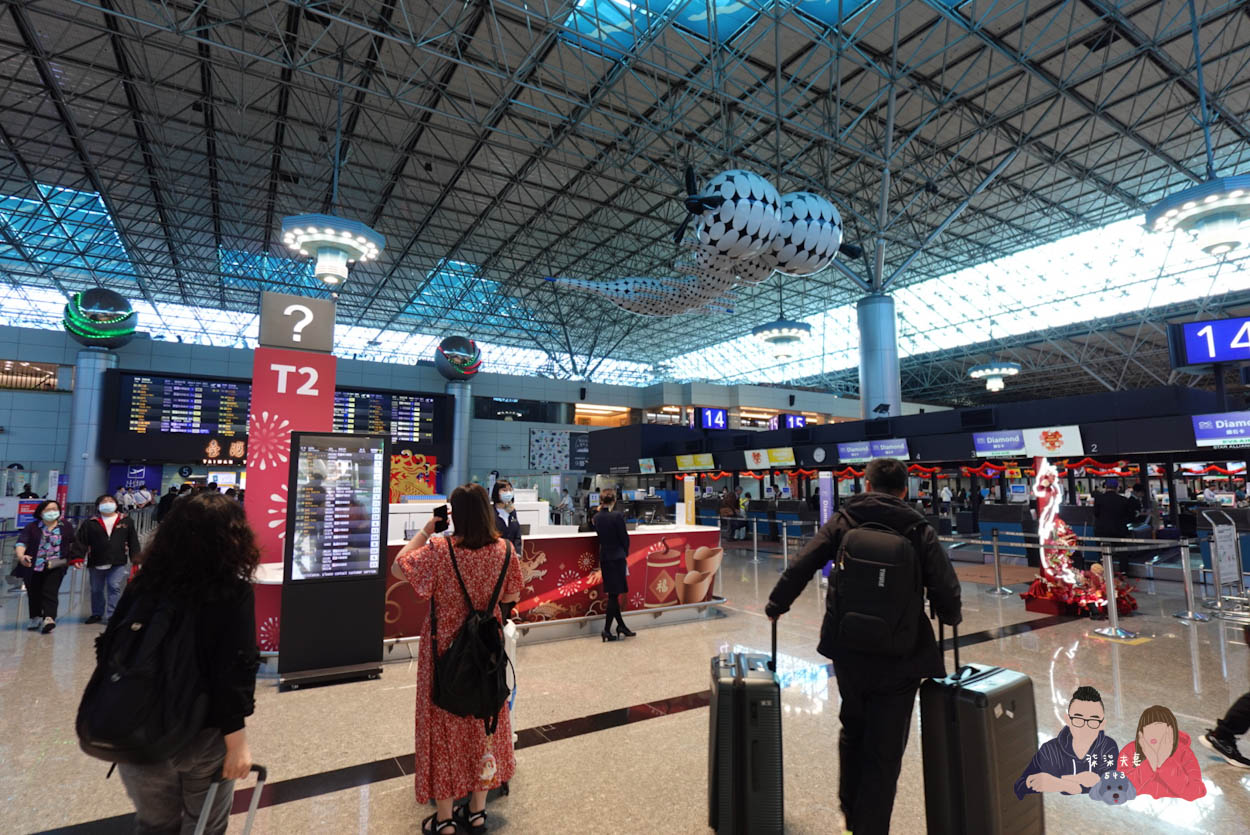 日月亭平安停車場桃園機場54號接駁點前往第二航廈 (16)