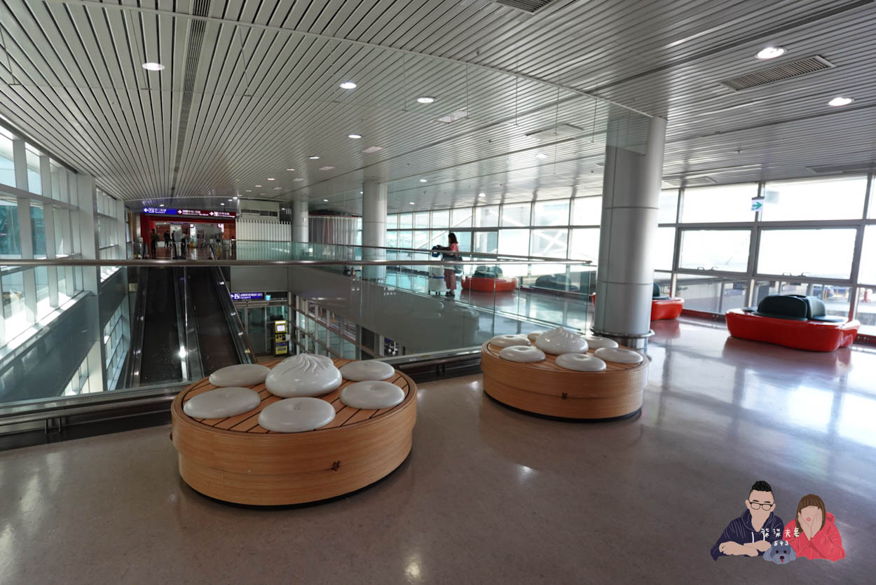 日月亭平安停車場桃園機場54號接駁點前往第二航廈 (5)