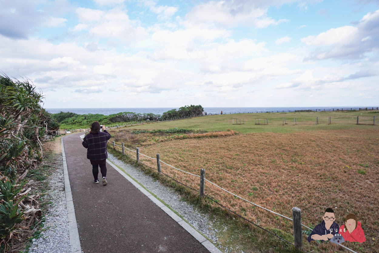 萬座毛》沖繩北部必訪象鼻岩景點,巴士交通/停車/景觀介紹~ - 第10張圖 萬座毛 (12)