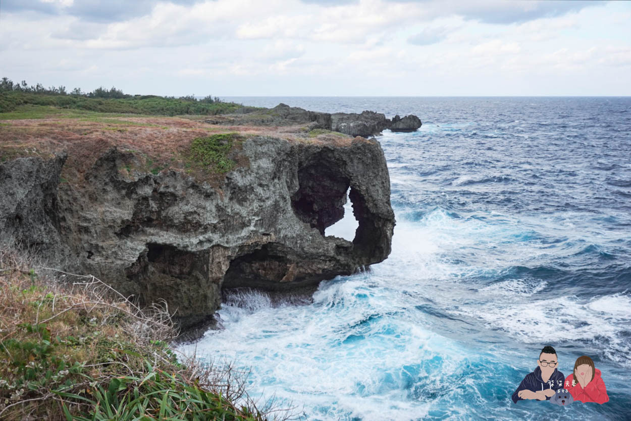 萬座毛》沖繩北部必訪象鼻岩景點,巴士交通/停車/景觀介紹~ - 第1張圖 萬座毛 (25)