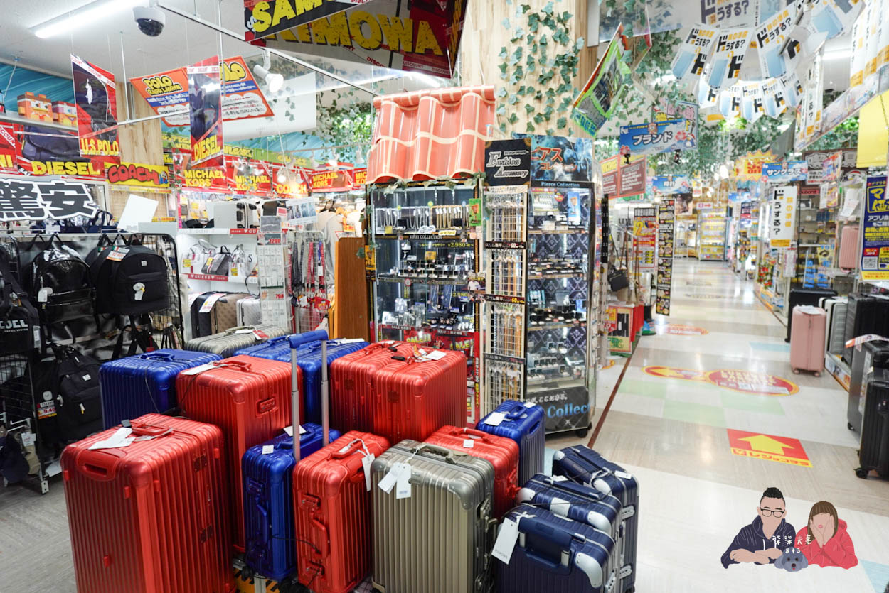 沖繩唐吉訶德驚安殿堂壺川店》沖繩那霸最好逛最好買的唐吉軻德在這裡! - 第8張圖 沖繩唐吉訶德驚安殿堂壺川店 (3)