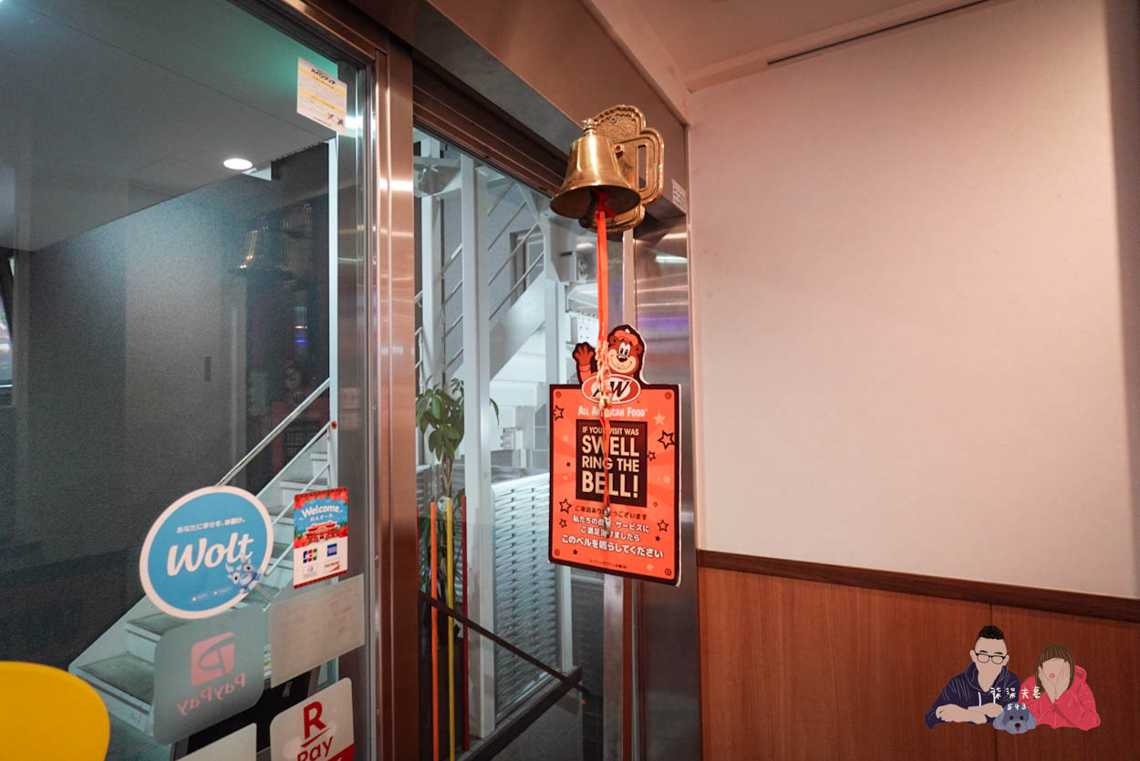 沖繩A&W漢堡》沖繩旅遊必吃經典速食連鎖店,正宗美式漢堡好吃欸! - 第9張圖 沖繩A&W漢堡 (18)