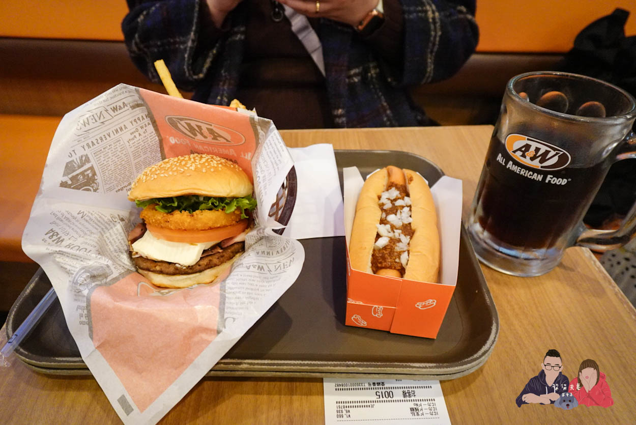 沖繩A&W漢堡》沖繩旅遊必吃經典速食連鎖店,正宗美式漢堡好吃欸! - 第1張圖 沖繩A&W漢堡 (9)