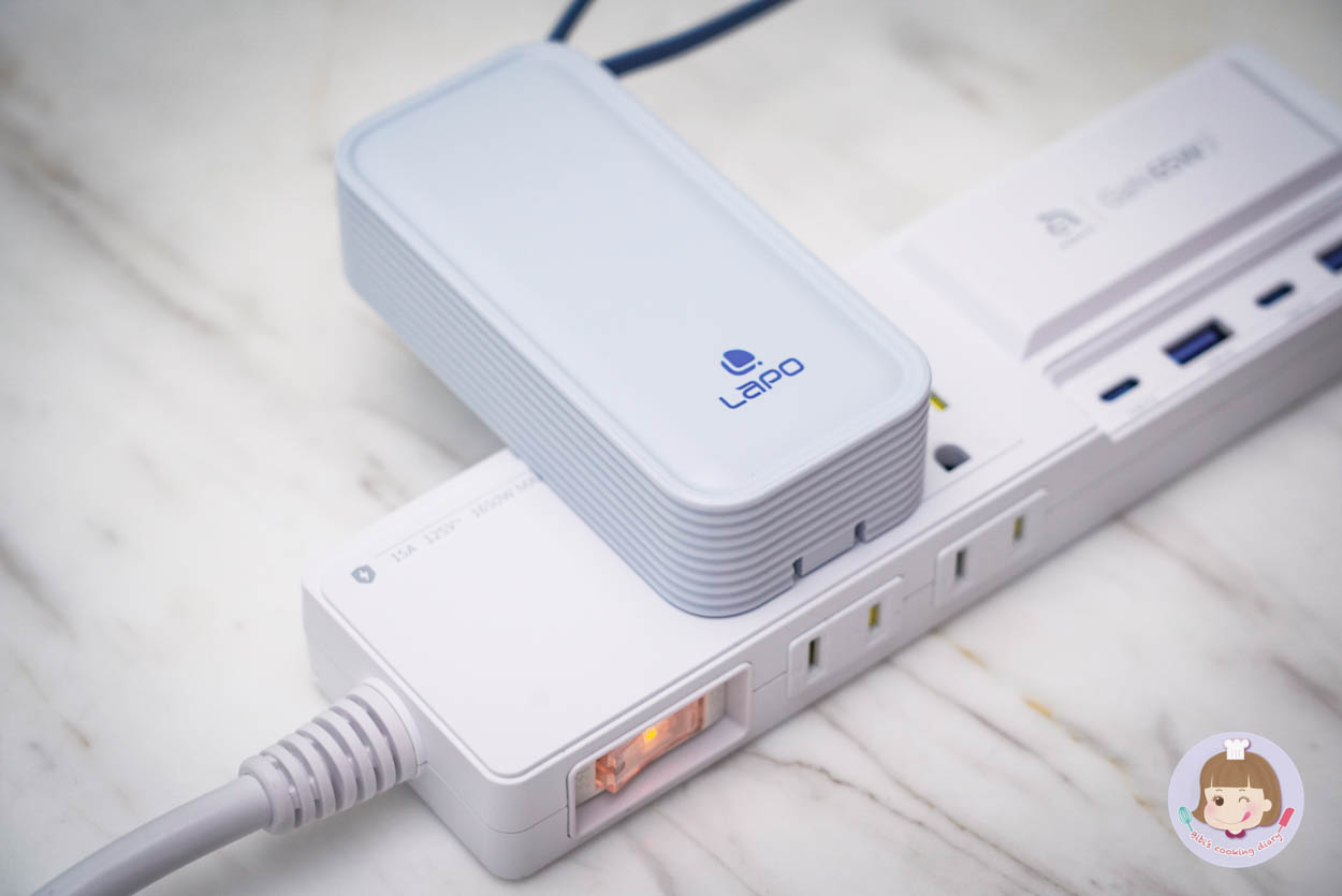 【LaPO行動電源評價】團購現折$200!三代(WT-08S)、口袋版優缺點實測! - 第12張圖 LaPO 20W雙向快充二合一充電器行動電源 WT-06 (14)