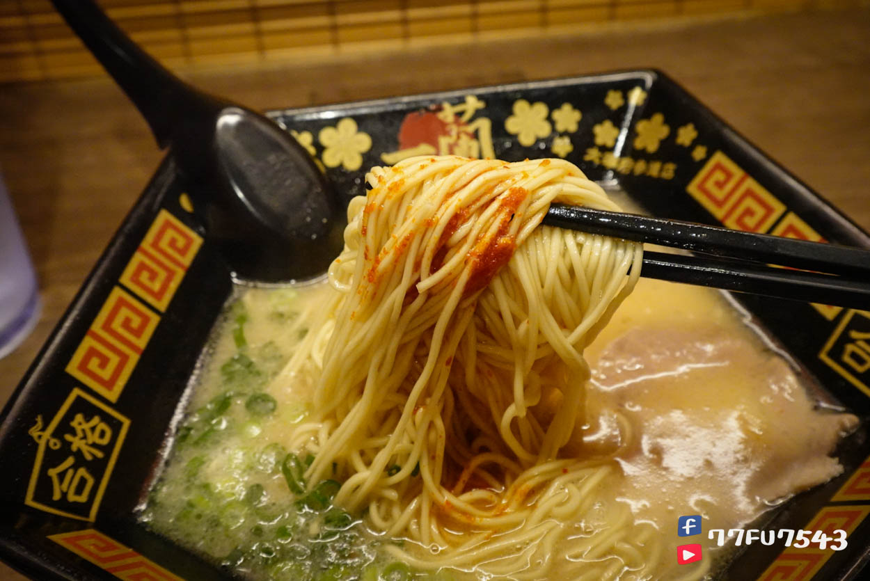 福岡太宰府一蘭拉麵》不要計較味道,吃的是一個限定五角合格湯碗的信仰。 - 第20張圖 太宰府一蘭拉麵 (21)