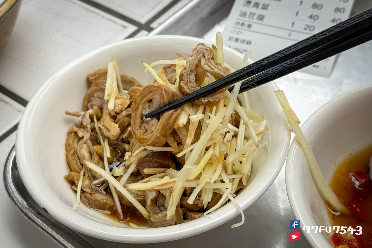 純發魯肉飯 (18)