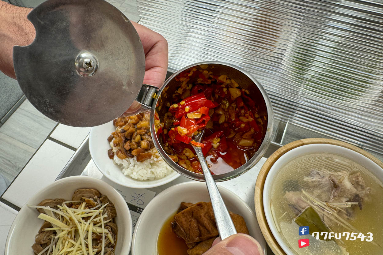純發魯肉飯 (9)