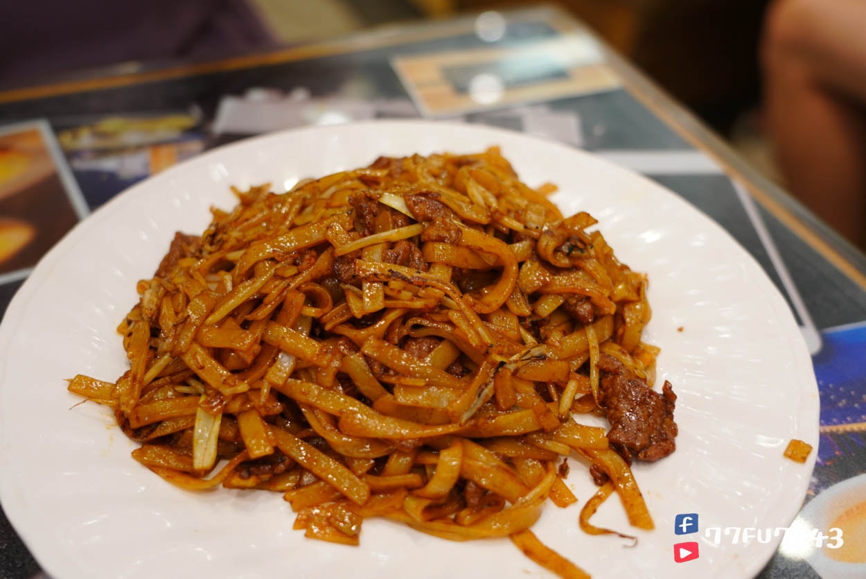 九龍餐室》尖沙咀站旁一律開到宵夜場的餐廳,生意超好,但附近其實有更好的宵夜選擇! - 第1張圖 九龍餐室 (4)