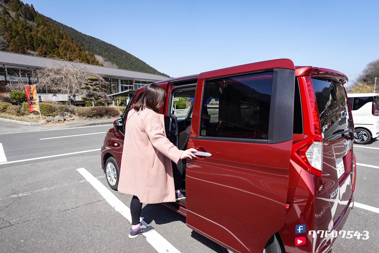 Times租車 TOYOTA ROOMY (17)