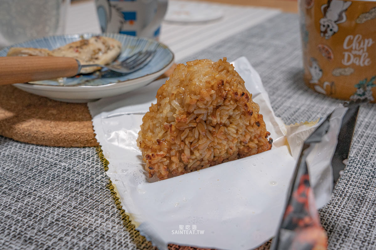 2021乾杯燒肉x711聯名限定商品》乾杯包子、烤飯糰|打折可以買,炭火香氣真的有做出來欸,出乎意料的好吃! - 第2張圖 2021乾杯燒肉x711聯名限定商品》乾杯包子、烤飯糰|打折可以買,炭火香氣真的有做出來欸,出乎意料的好吃!