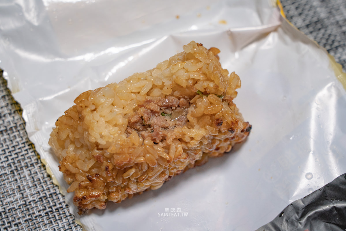 2021乾杯燒肉x711聯名限定商品》乾杯包子、烤飯糰|打折可以買,炭火香氣真的有做出來欸,出乎意料的好吃! - 第4張圖 2021乾杯燒肉x711聯名限定商品》乾杯包子、烤飯糰|打折可以買,炭火香氣真的有做出來欸,出乎意料的好吃!